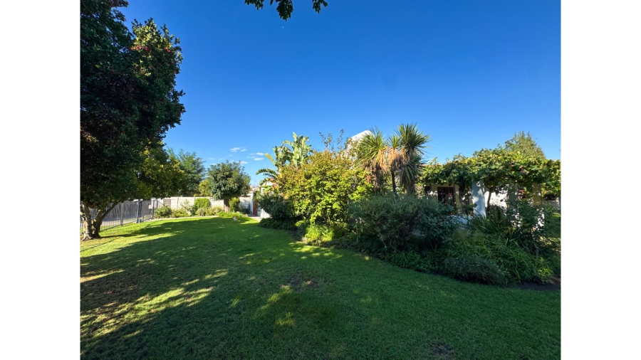 3 Bedroom Property for Sale in Prince Alfred Hamlet Western Cape